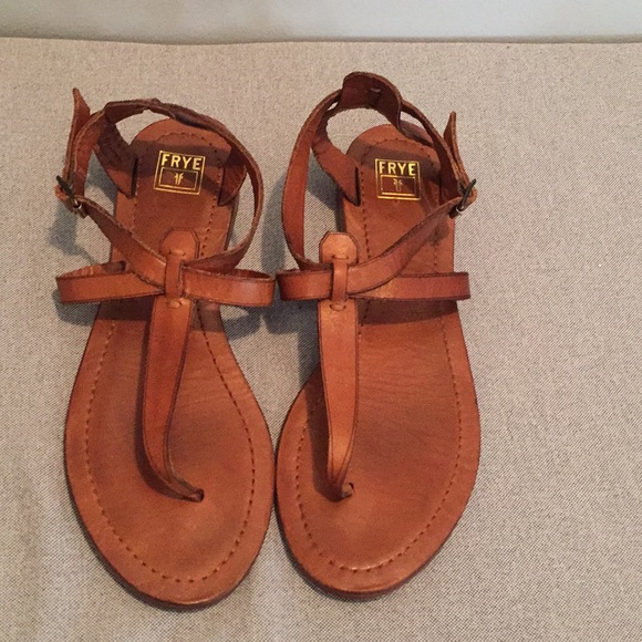 Frye Rachel T Cognac Leather Sandals 